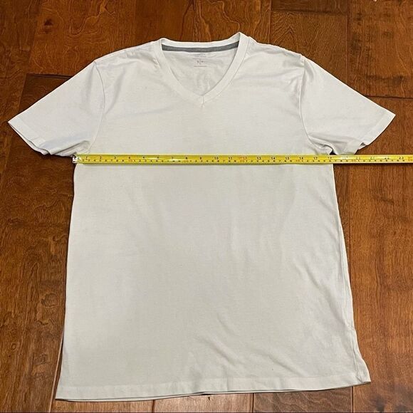 Basic V-Neck Bundle Lacoste, Old Navy Shirts Small - Picture 10 of 16